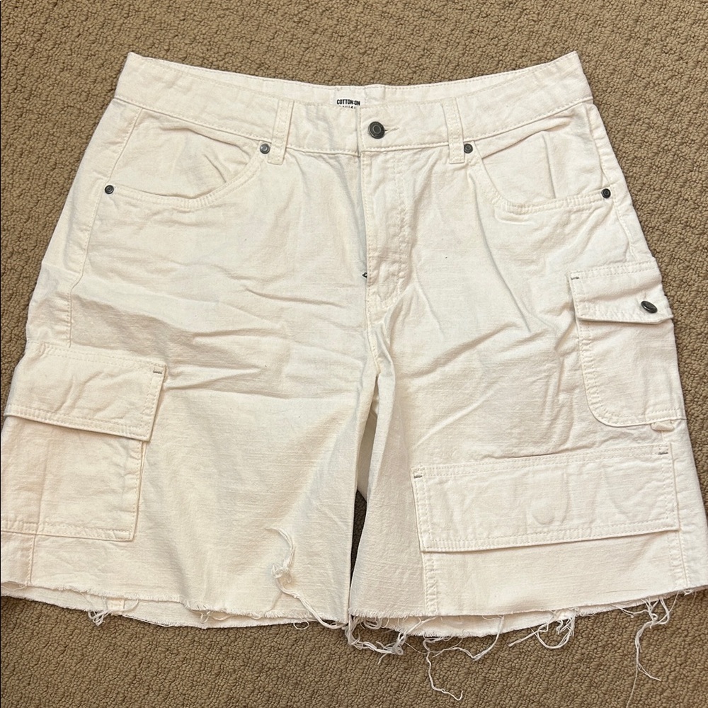 Cotton On Women’s Cream Cargo Shorts with Utility Pockets